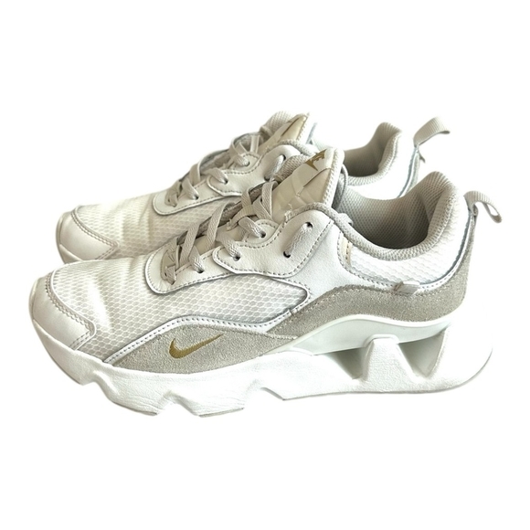 Nike Women’s White Leather Sneakers Gold Logo Casual Athletic Shoes Size 7.5 - Picture 3 of 9